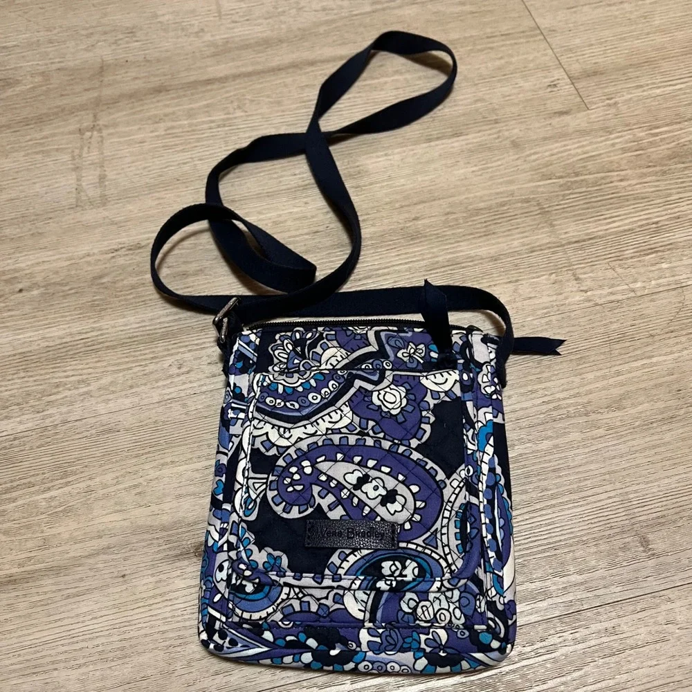Vera Bradley Crossbody Bag Paisley Quilted Phone Shoulder Bag‎ Purse Blue Purple
